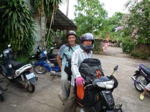 2009 : Direction la frontière vietnamienne !